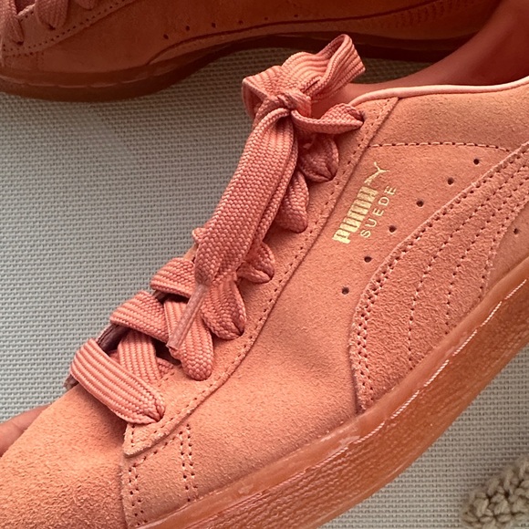 Women's Puma Suede Coral Sneakers - Picture 2 of 10